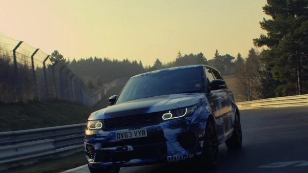 Range Rover Sport SVR e най-бързият SUV на „Нюрбургринг“