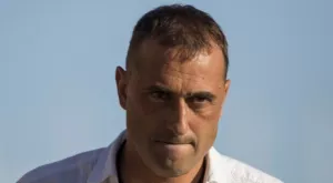 "Левски" пак се сети за Петев