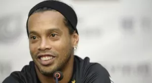 Ню Йорк Сити пожела и Роналдиньо