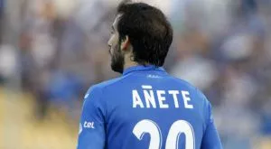 Гърци изкушават звездата на "Левски"