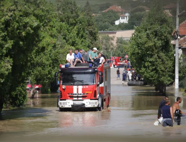 Зелените: Не язовирите са причина за наводнението в Мизия, а дигите при земеделските земи