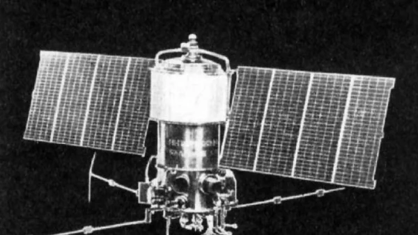 Изстрелян е изкуственият спътник Интеркосмос-България -1300