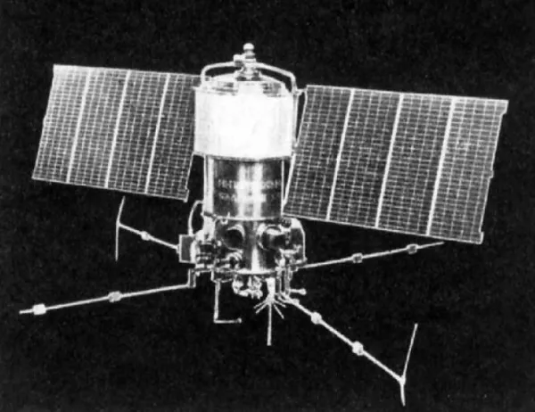 Изстрелян е изкуственият спътник Интеркосмос-България -1300