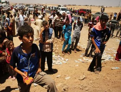 Ливан започна да ограничава притока на сирийски бежанци