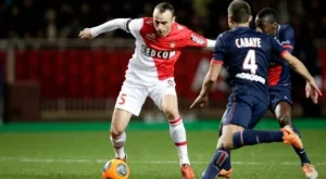 Бербатов чака №9 в Монако