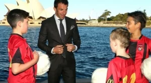 Интересът към Дел Пиеро е огромен, разкри агентът му