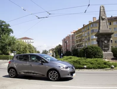 Renault Clio Limited: Още нещо към атрактивната визия
