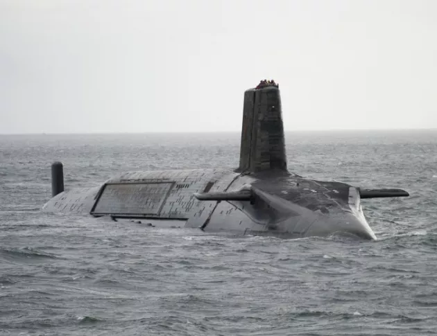 Пожар в руска подводница уби 14 моряци