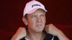 Пелето би шута на двама от Нефтохимик