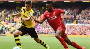 Звезда на Ливърпул налетя на лесбийка