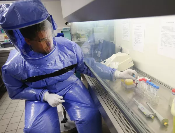 България има 10 лекари, обучени да се справят с ебола