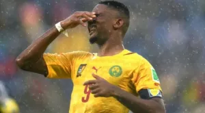 Ливърпул обмисля да вземе Ето'О