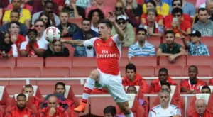 ОФИЦИАЛНО: Арсенал подписа нов договор с една от звездите си