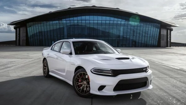 Dodge Charger SRT Hellcat: най-бързият и мощен седан в света