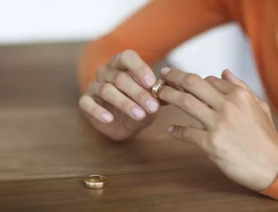 Защо жените по-често искат развод?