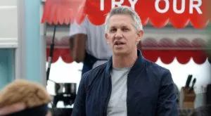 Обещанието - СПАЗЕНО: Линекер лъсна по гащи в национален ефир (ВИДЕО)