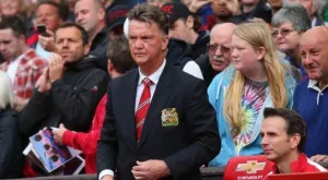 Ван Гаал иска още пари за селекция