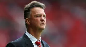 Луис Ван Гаал се предаде