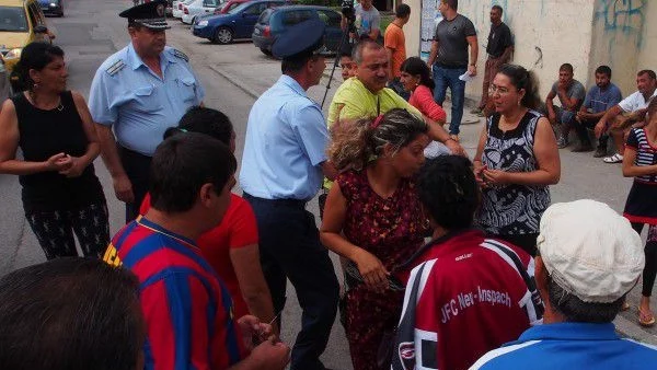 Полицията в София започва проверка за самонастанили се роми