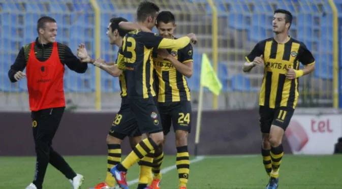 Ботев завиши цените на билетите за дербито на Пловдив