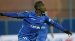 Луис Педро тренира с Левски