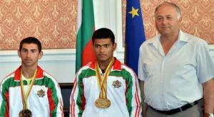 България със злато на Европейското по щанги