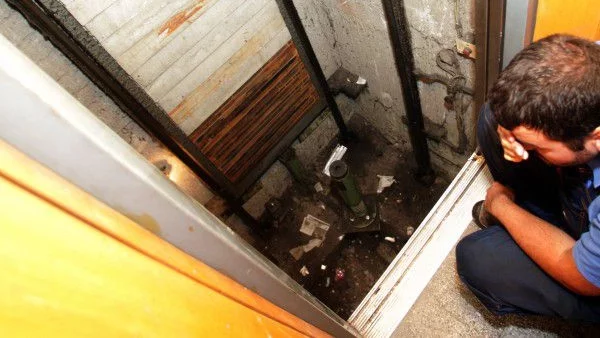 Мъж почина след падане в асансьорна шахта в София 