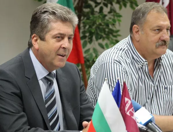 АБВ обяви предизборния си слоган, Първанов призна, че звучи малко по-тежко