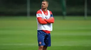 Подолски обяви кога ще окачи бутоните