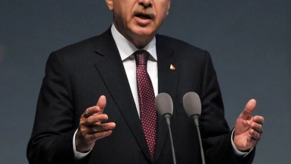 Ердоган настоя в училищата да се изучава отоманският турски език