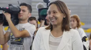 Министър Раданова: Успях да запазя спокойствието в сектора