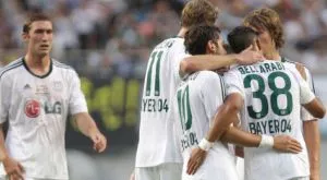 Преследвачите поднесоха ранен подарък на Байерн