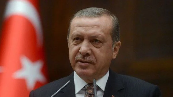 И Ердоган няма да ходи в Москва на 9 май