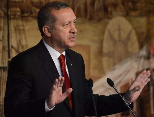 Партията на Ердоган иска официален герб за Турция 