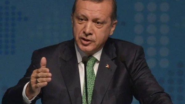 Ердоган: Турция щеше да реагира различно, ако знаеше, че сваленият самолет е руски