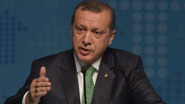 Ердоган накара наш министър да откаже цигарите