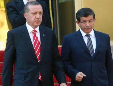 Давутоглу връща мандата на Ердоган