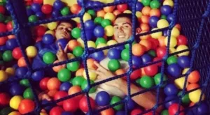 Роналдо бяга от сватба с Ирина