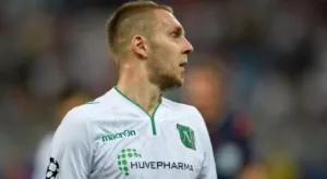 Моци вдига бунт за пари в Румъния