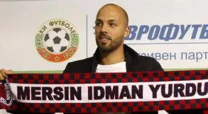 Бешикташ вкара пет на Ники Михайлов