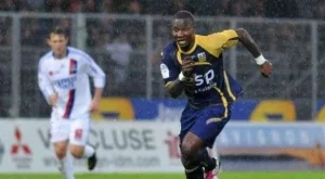 Предлагат на Левски котдивоарски голаджия, юноша на ПСЖ