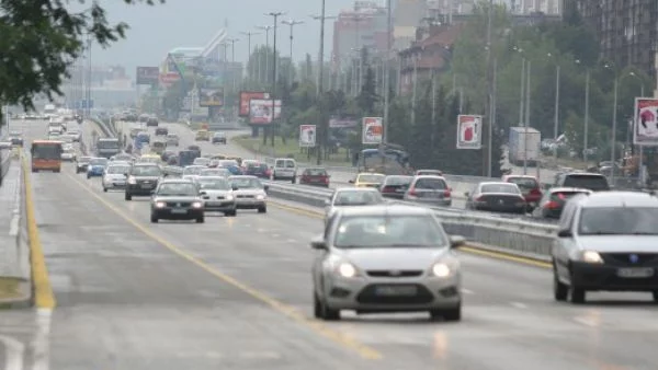 Заради мръсния въздух ще има нов данък за старите коли