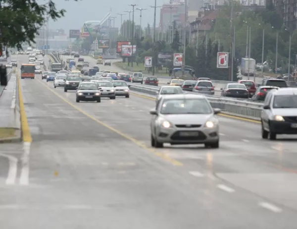 Няма да има режим на движение "четни/нечетни номера" на колите при мръсен въздух в София