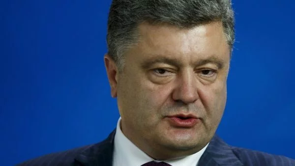 Порошенко: Украинската армия спира огъня на 9 декември