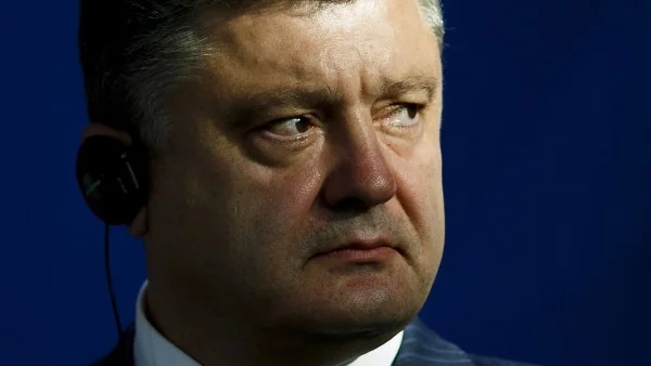 Порошенко: Не е необходимо въвеждане на военно положение