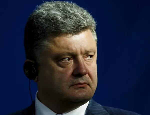 Украйна ще съди президента Порошенко за държавна измяна