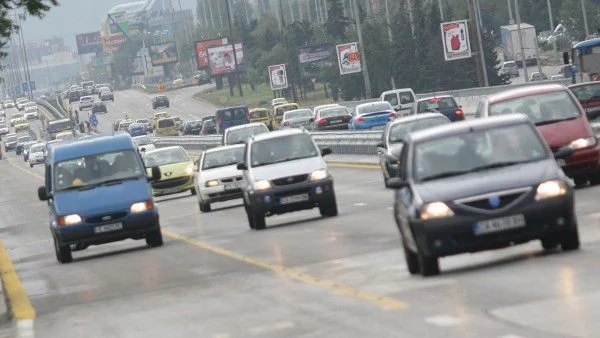 Шефът на пътна полиция: Жените са по-добри шофьори