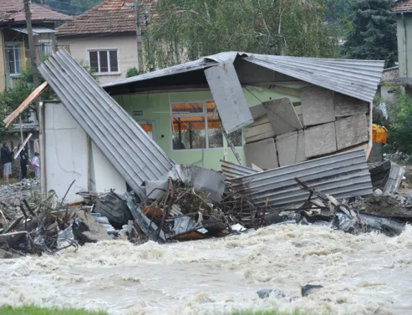 Хората в Берковица: За наводнението е виновна безразборната сеч
