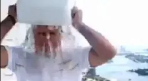 Стоичков взе своята ледена кофа и предизвика Любо Пенев (ВИДЕО)