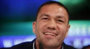 Ленъкс Люис заложи на Кобрата срещу Кличко